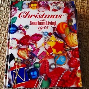 1984 Vintage Christmas with Southern Living Hardcover Cookbook Craft Decor